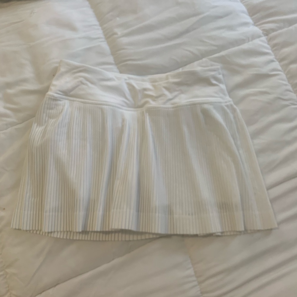 Lululemon Pleat to Street Skirt
